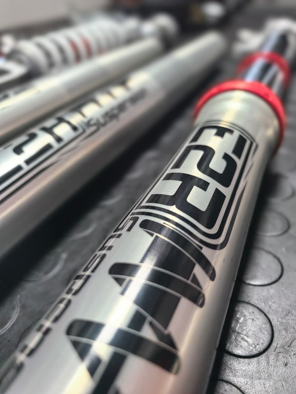 E2R Suspension
