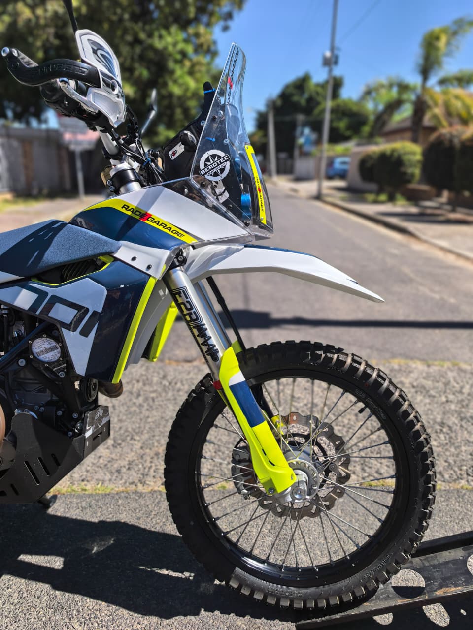 E2R Suspension