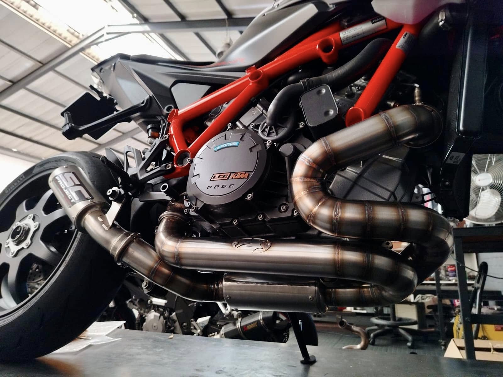 Moto Bike Shed