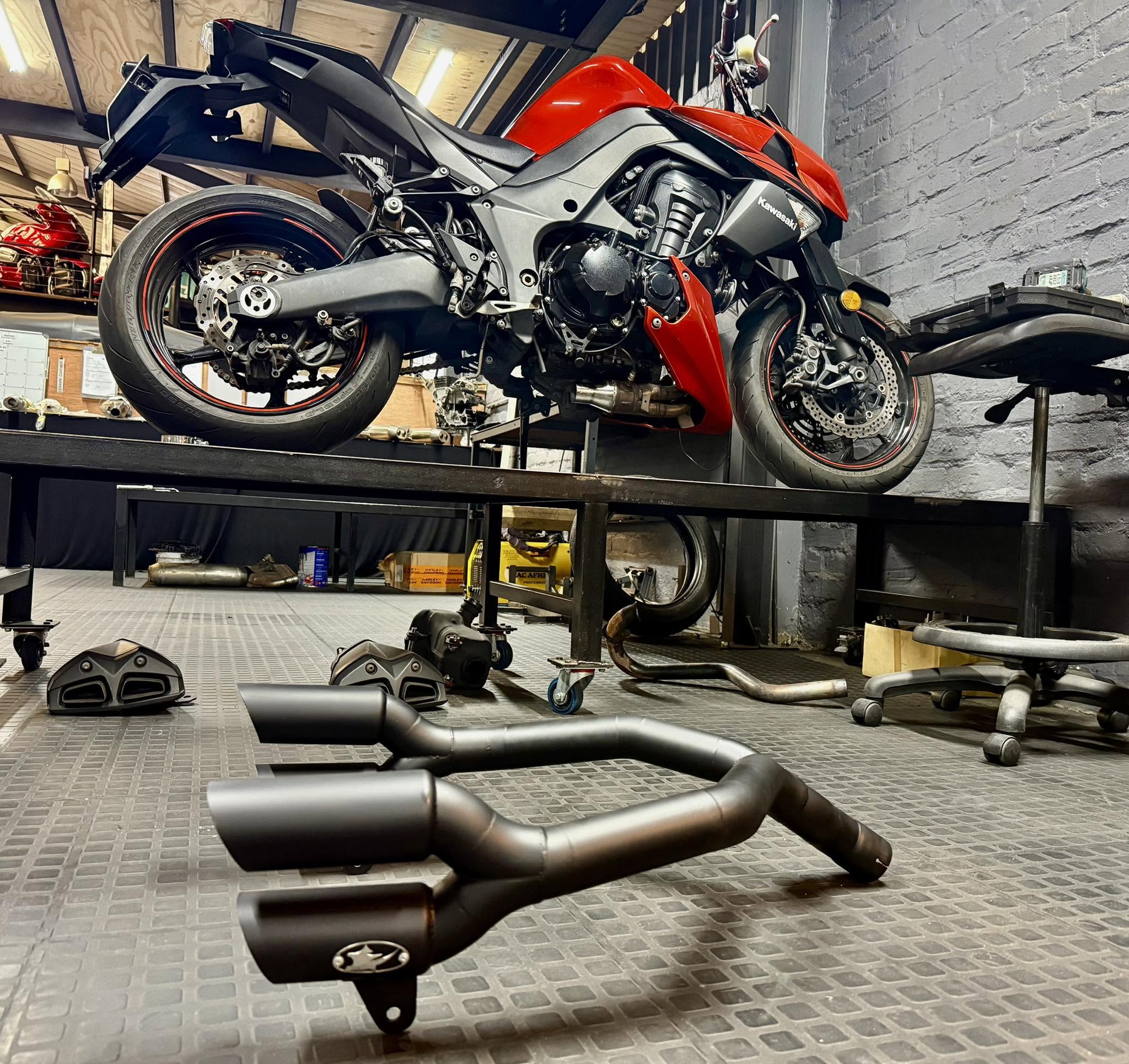 Moto Bike Shed