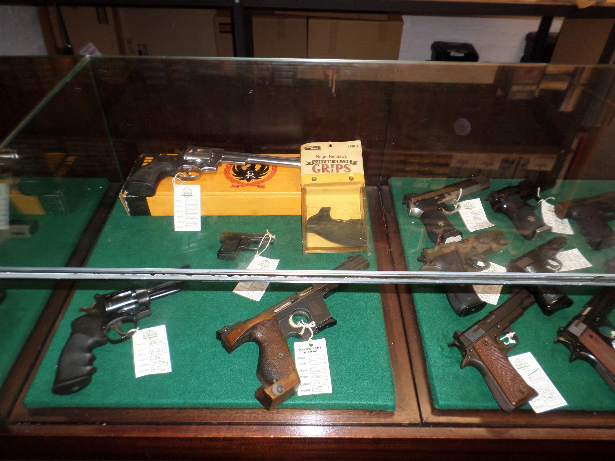 Parow Arms & Ammo