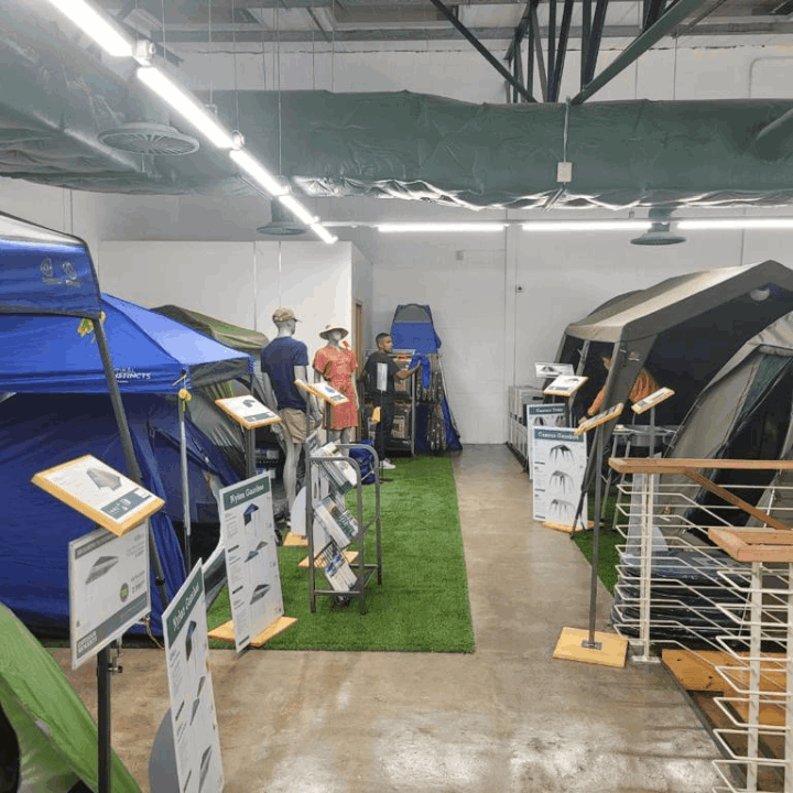 Outdoor Warehouse Tokai
